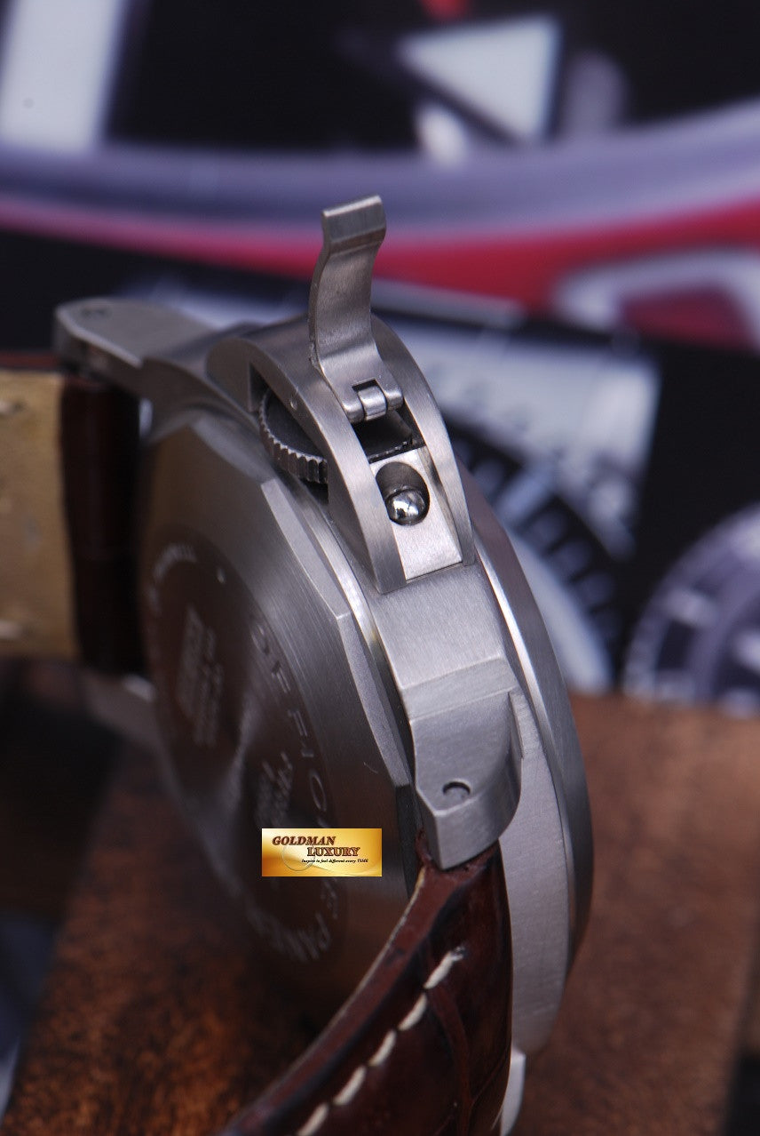 [SOLD] PANERAI LUMINOR MARINA TITANIUM 44mm TOBACCO BROWN DIAL AUTOMATIC PAM 240 (NEAR MINT)