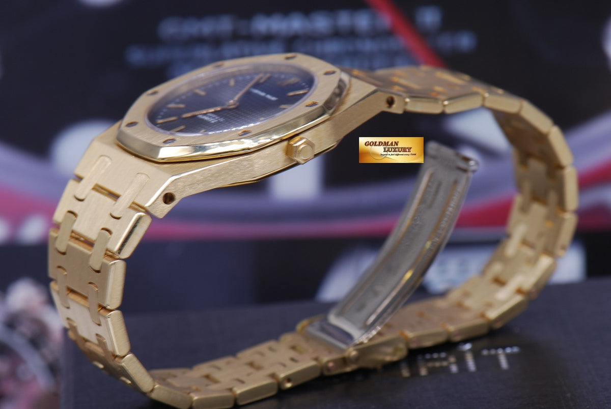 [SOLD] AUDEMARS PIGUET ROYAL OAK LADIES 18K YELLOW GOLD “TIFFANY & Co.” 30mm QUARTZ