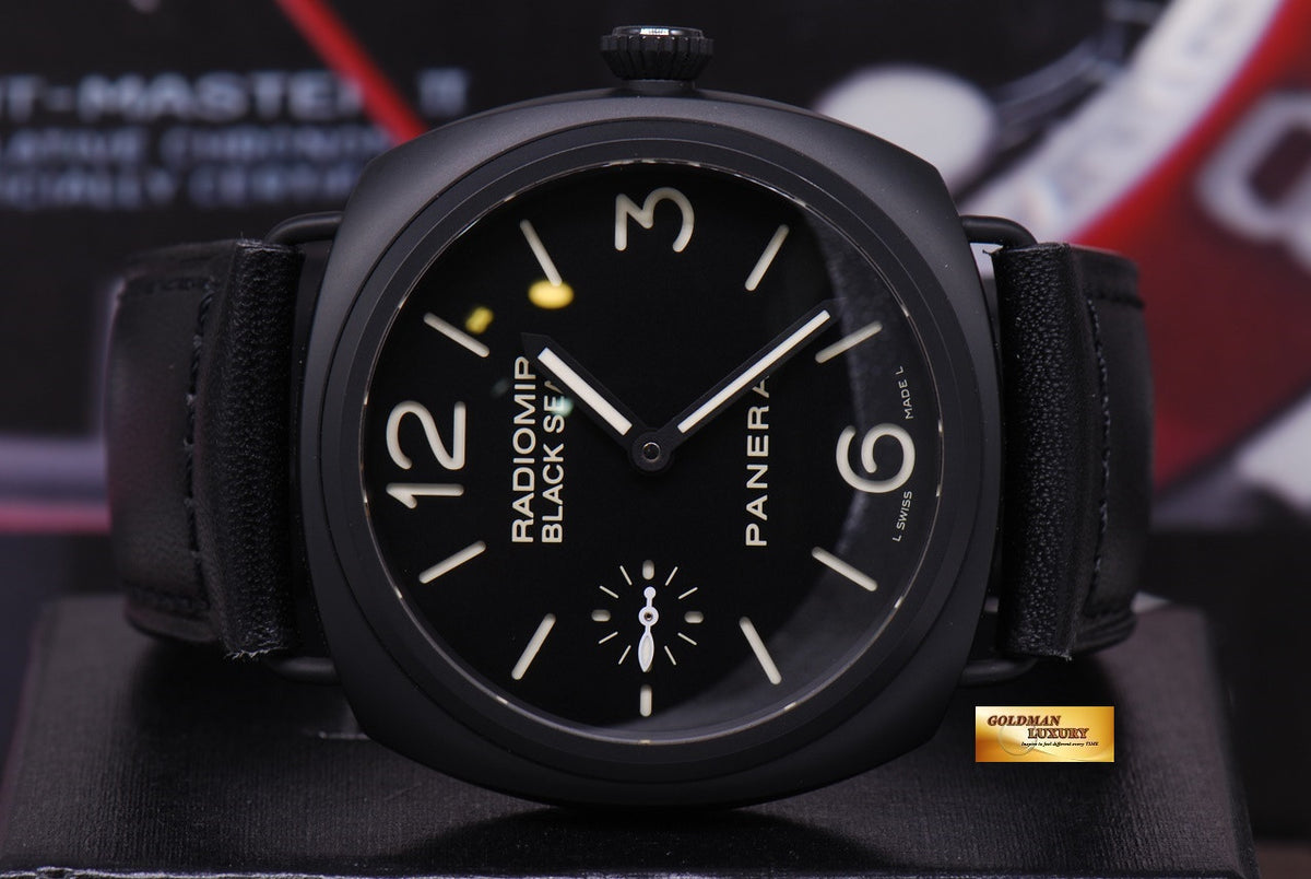 [SOLD] PANERAI RADIOMIR BLACK SEAL 45mm BLACK CERAMIC MANUAL PAM 292 (LNIB)