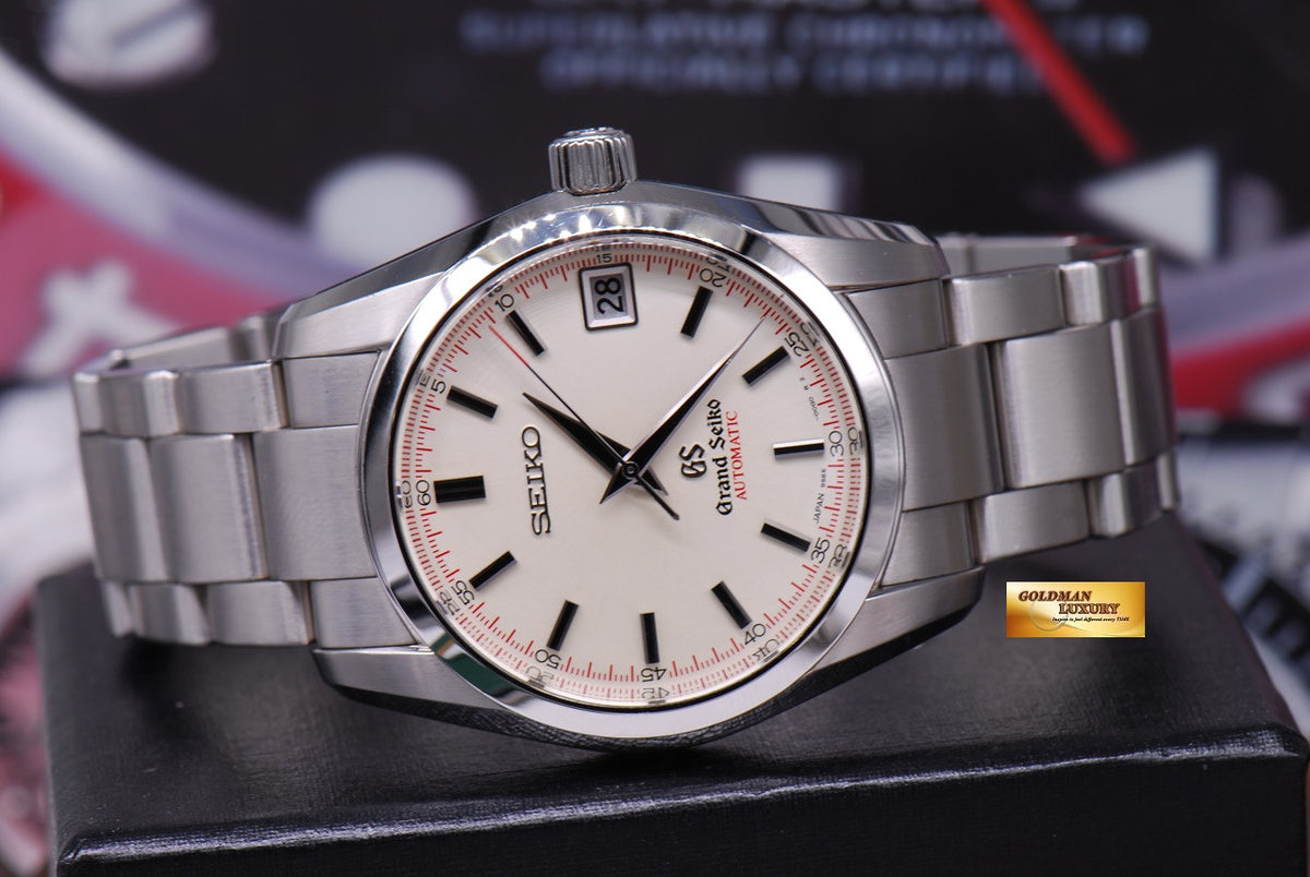[SOLD] GRAND SEIKO 37mm AUTOMATIC SBGR071 (MINT)