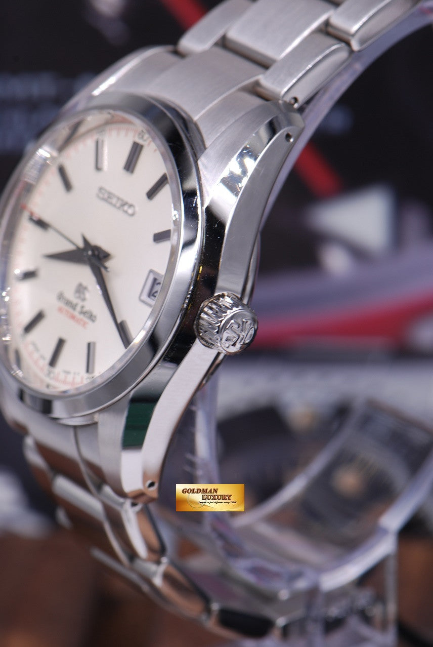 [SOLD] GRAND SEIKO 37mm AUTOMATIC SBGR071 (MINT)