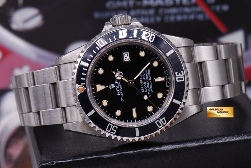 products/GML1261_-_Rolex_Oyster_Sea-Dweller_Transitional_16660_Vintage_-_10.JPG