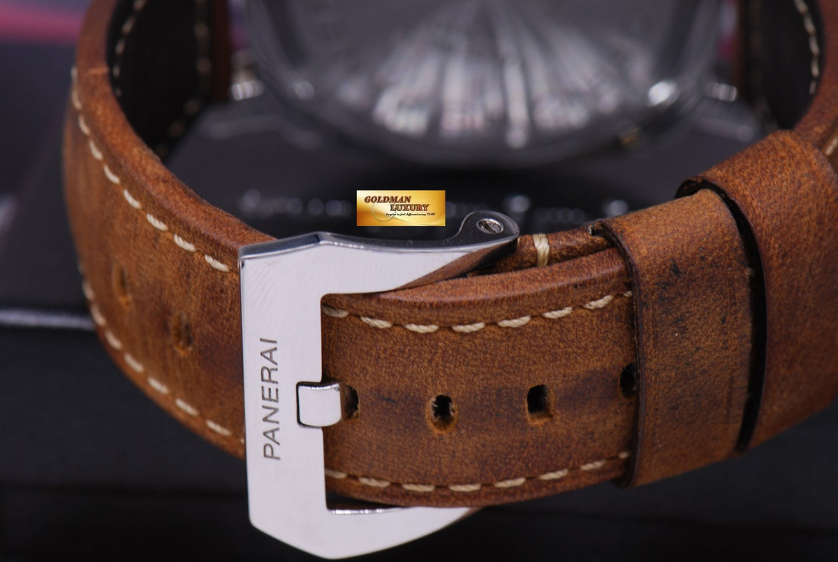 [SOLD] PANERAI LUMINOR BASE TOBACCO DIAL 44mm PAM 390 SPECIAL EDITION (MINT)