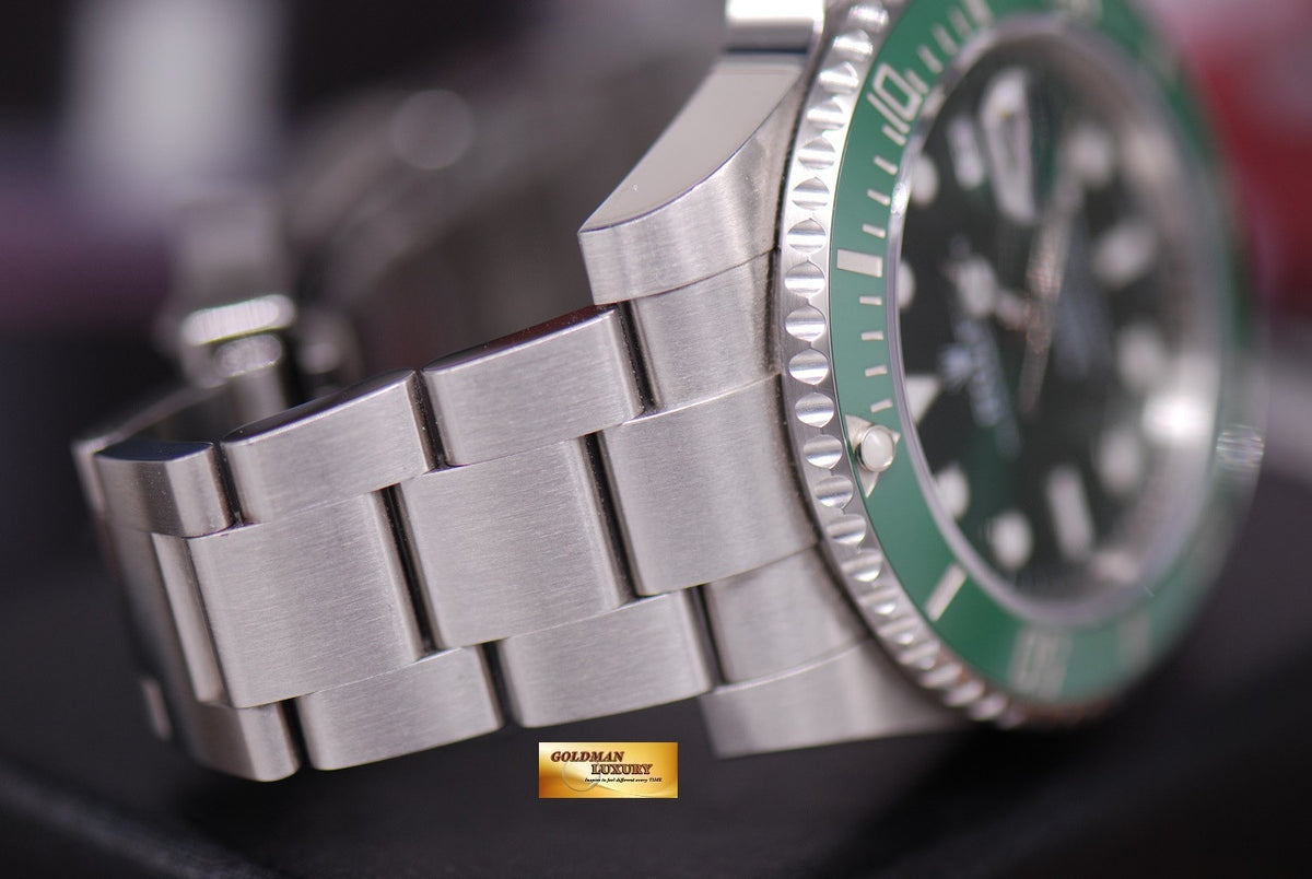 [SOLD] ROLEX OYSTER PERPETUAL SUBMARINER GREEN HULK Ref 116610LV (LNIB)