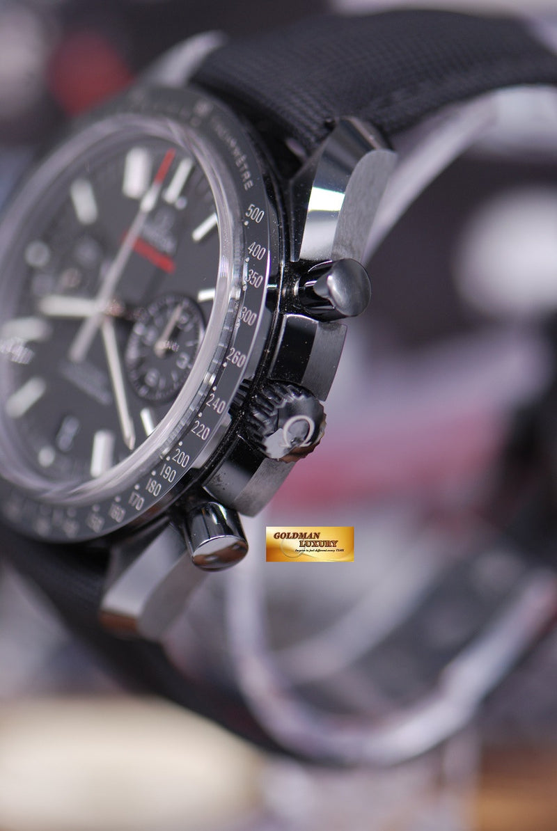 products/GML1301_-_Omega_MoonWatch_Ceramic_Dark_Side_of_the_Moon_-_2.JPG