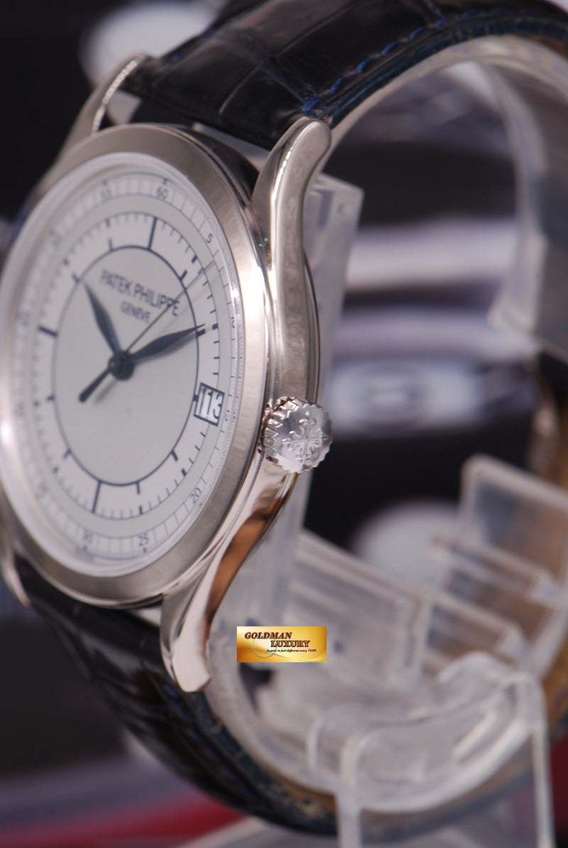 products/GML1308_-_Patek_Philippe_Calatrava_White_Gold_Men_s_Automatic_5296G_-_3.JPG