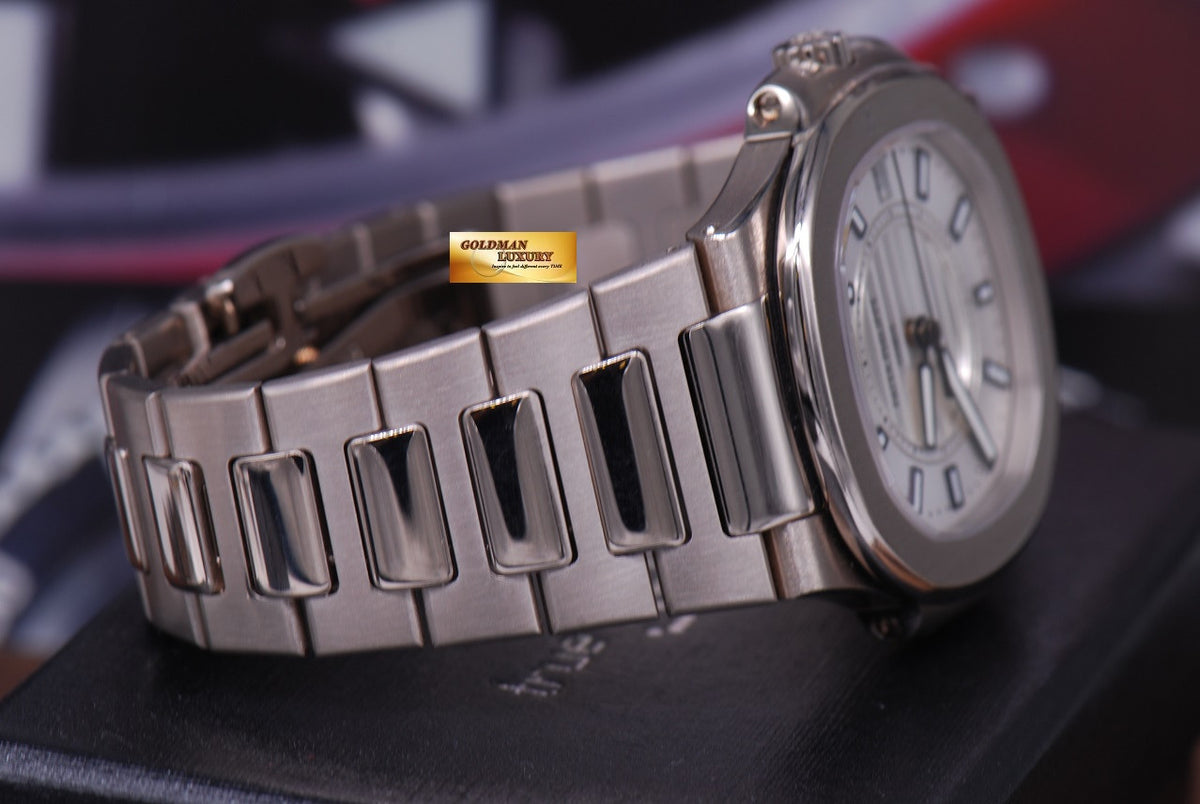 [SOLD] PATEK PHILIPPE NAUTILUS 18K WHITE GOLD LADIES QUARTZ 7011 / 1G (MINT)