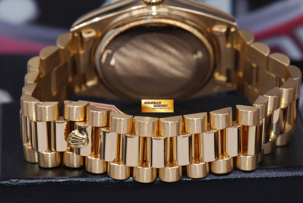 [SOLD] ROLEX OYSTER DAY-DATE PRESIDENT 18K YELLOW GOLD DIAMONDS & SAPPHIRE DIAL 18038 (RARE)