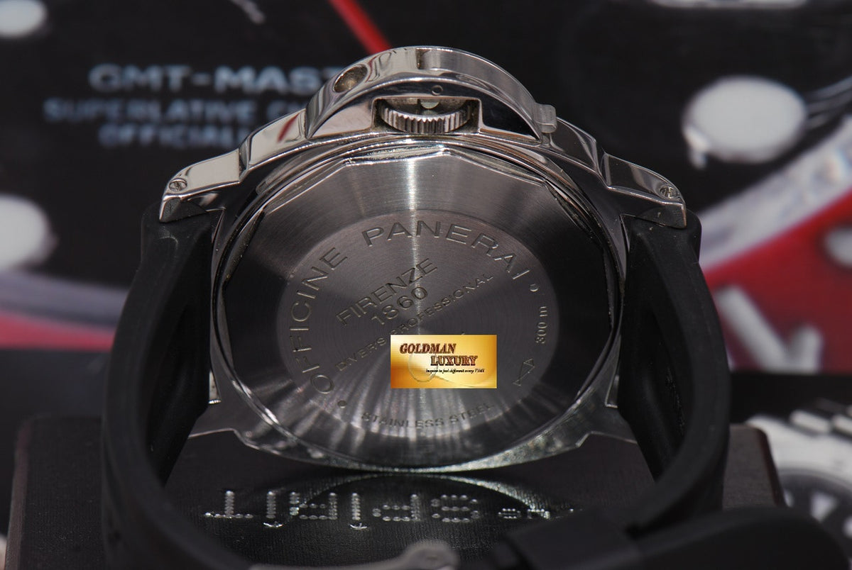 [SOLD] PANERAI LUMINOR SUBMERSIBLE PAM 24 AUTOMATIC (MINT)