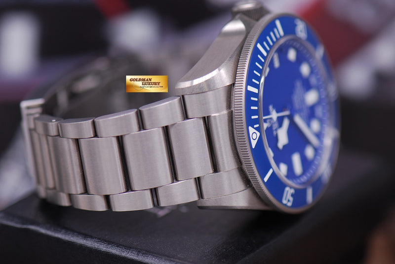products/GML1352_-_Tudor_Pelagos_Titanium_Blue_25600TB_-_6.JPG