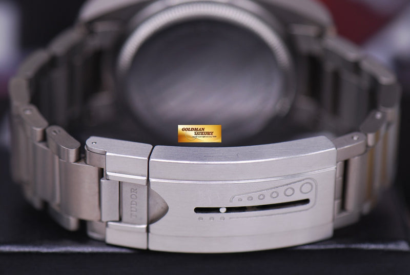 products/GML1352_-_Tudor_Pelagos_Titanium_Blue_25600TB_-_9.JPG