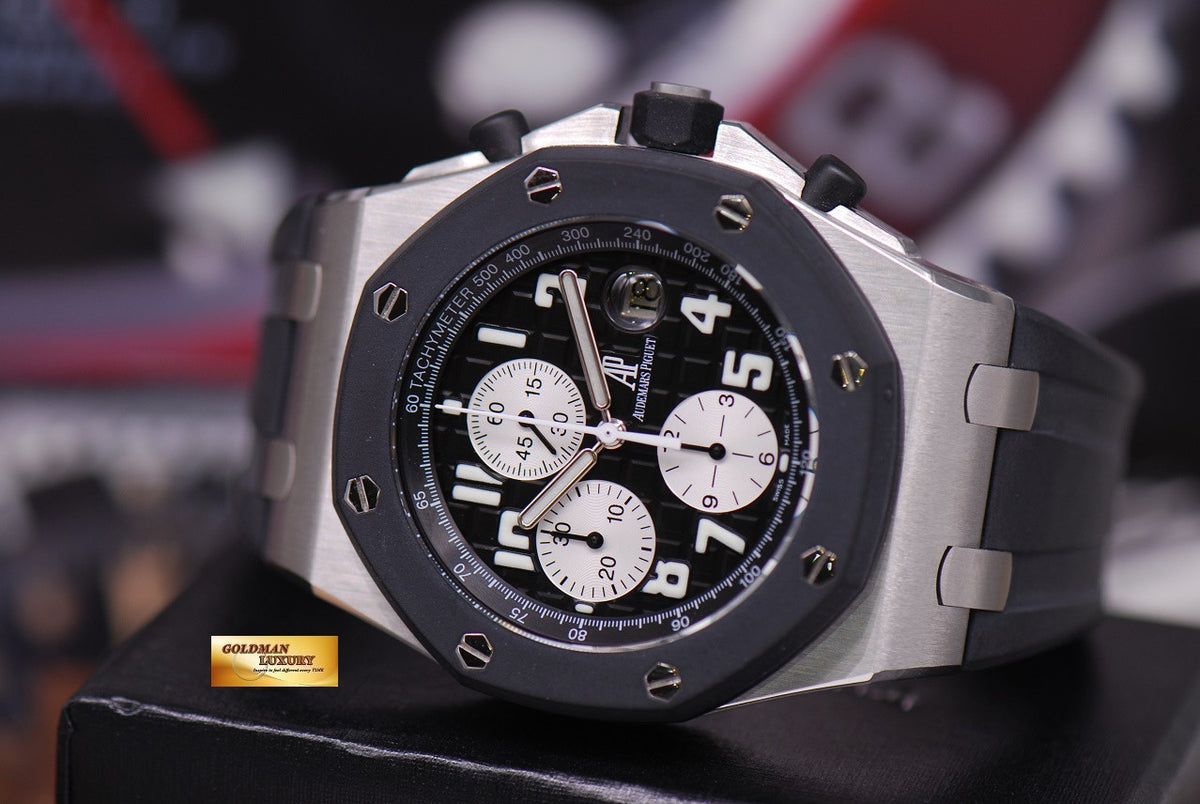 [SOLD] AUDEMARS PIGUET ROYAL OAK OFFSHORE RUBBER CLAD AUTOMATIC BLACK (NEW OLD STOCK)
