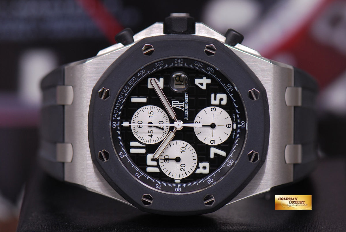 [SOLD] AUDEMARS PIGUET ROYAL OAK OFFSHORE RUBBER CLAD AUTOMATIC BLACK (NEW OLD STOCK)