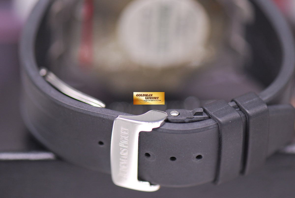 [SOLD] AUDEMARS PIGUET ROYAL OAK OFFSHORE RUBBER CLAD AUTOMATIC BLACK (NEW OLD STOCK)