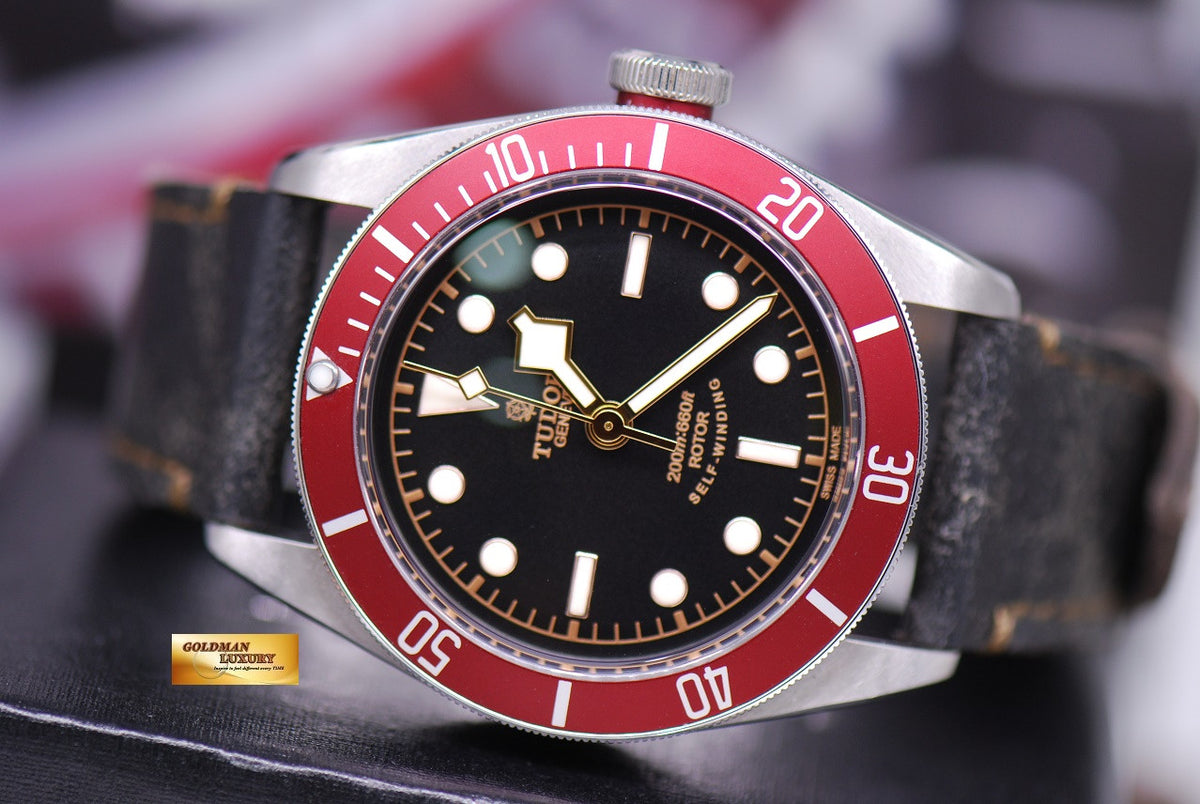 [SOLD] TUDOR BLACK BAY HERITAGE RED BEZEL AUTOMATIC (MINT)