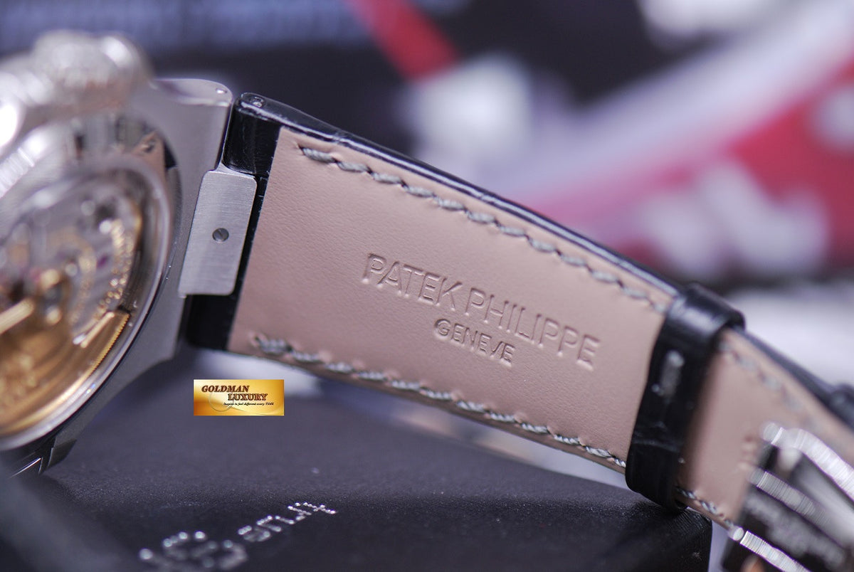 [SOLD] PATEK PHILIPPE NAUTILUS ANNUAL CALENDAR MOONPHASE 5726A-001 (NEW-UNWORN)