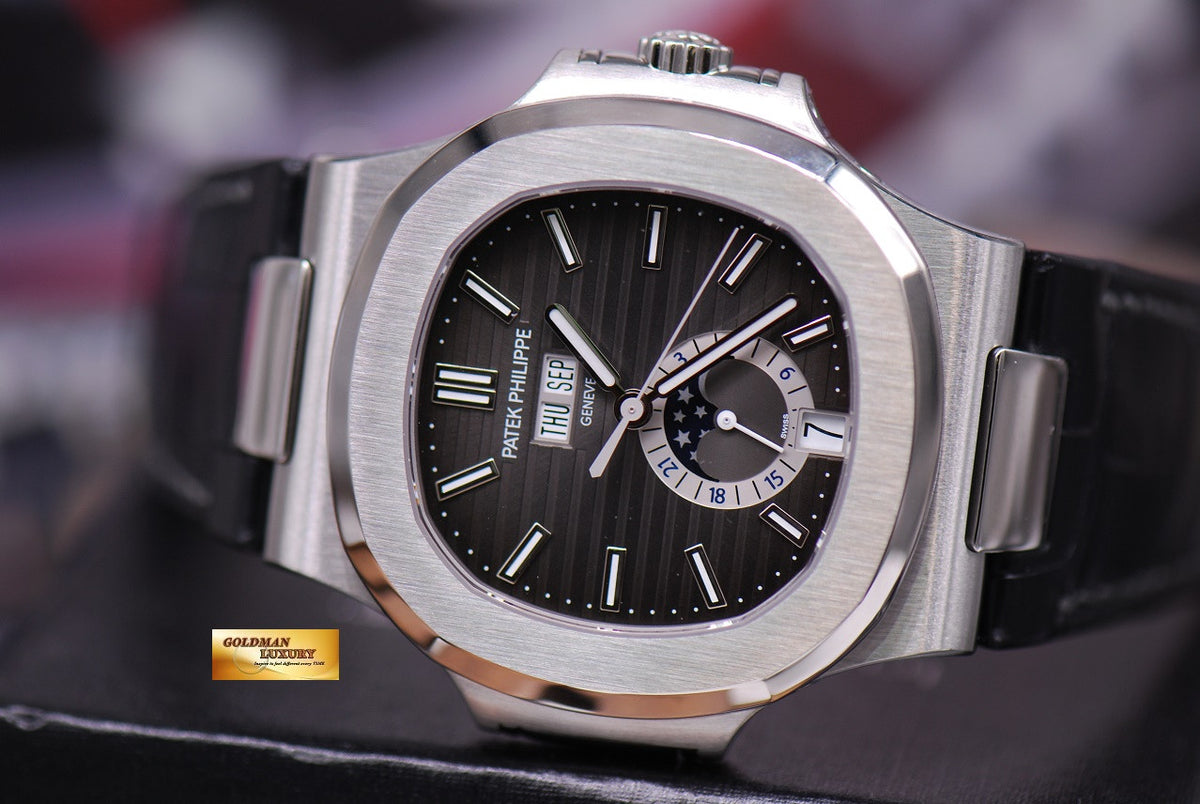 [SOLD] PATEK PHILIPPE NAUTILUS ANNUAL CALENDAR MOONPHASE 5726A-001 (NEW-UNWORN)