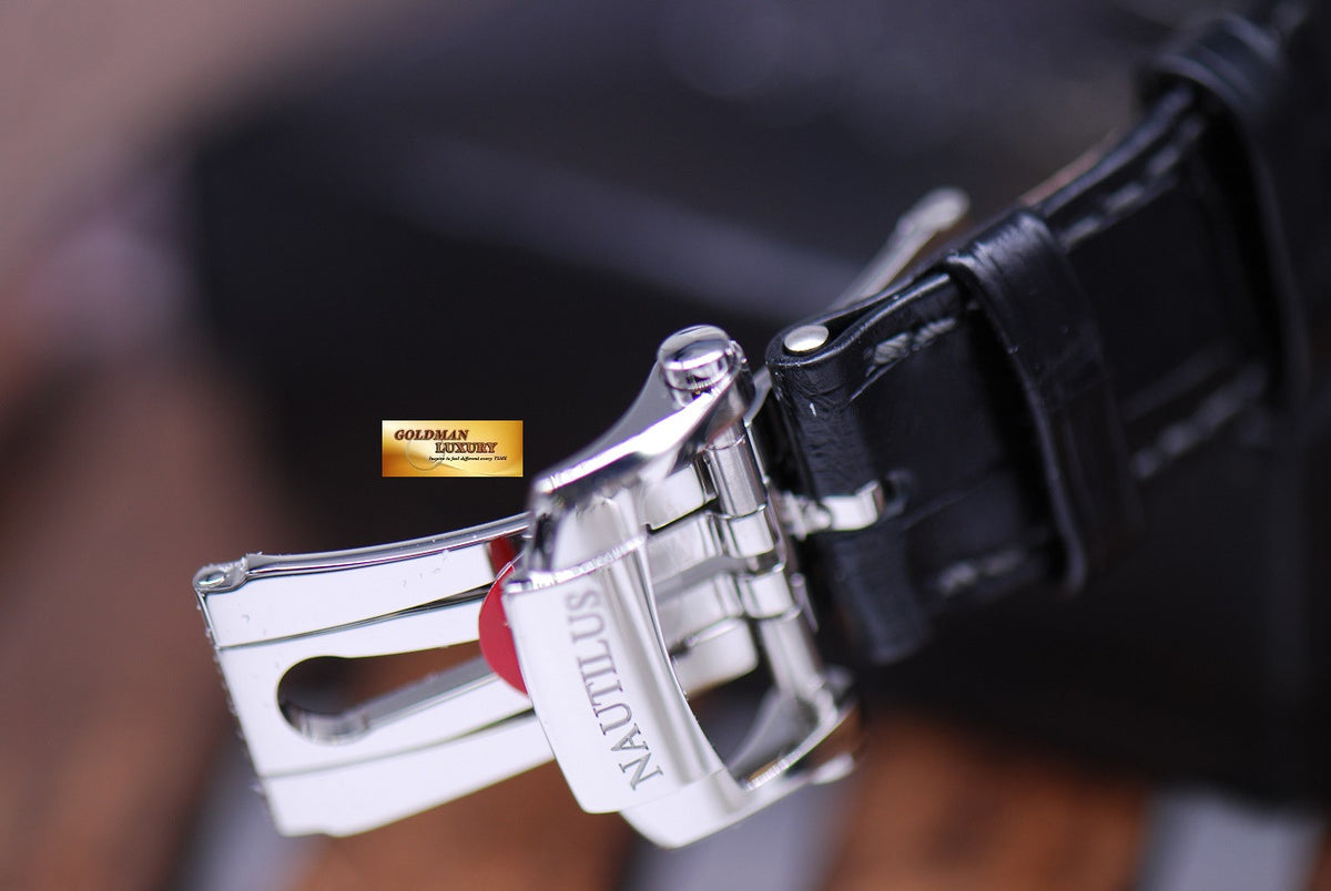 [SOLD] PATEK PHILIPPE NAUTILUS ANNUAL CALENDAR MOONPHASE 5726A-001 (NEW-UNWORN)