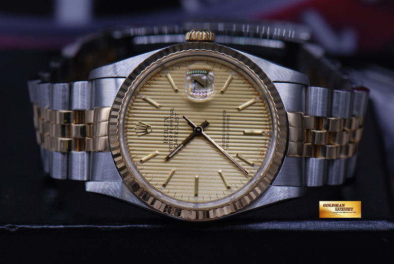 products/GML1385_-_Rolex_Oyster_Datejust_Half-Gold_Tapesty_Dial_16233_-_5.JPG