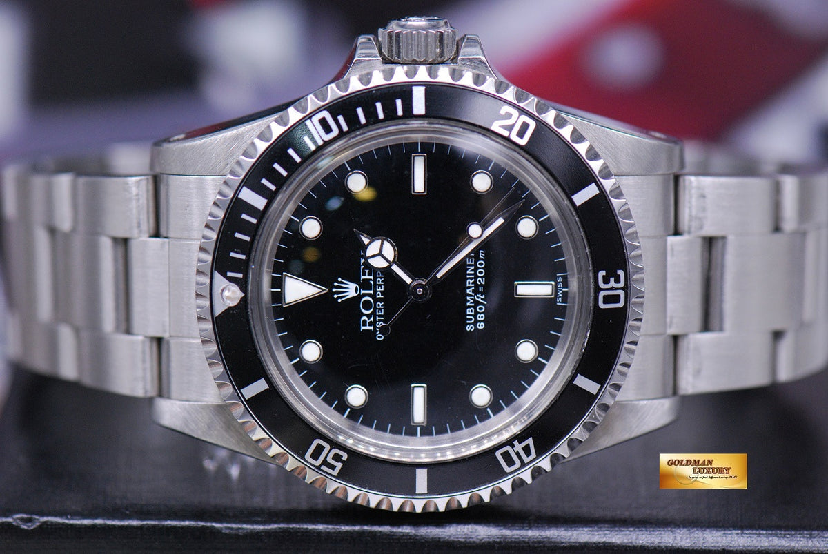 [SOLD] ROLEX OYSTER PERPETUAL SUBMARINER NO-DATE GLOSS “SWISS” DIAL 5513 (VINTAGE NEAR MINT)