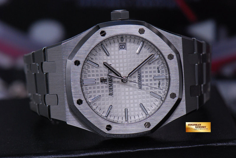 products/GML1435_-_Audemars_Piguet_Royal_Oak_SS_37mm_Automatic_15450ST_-_10.JPG