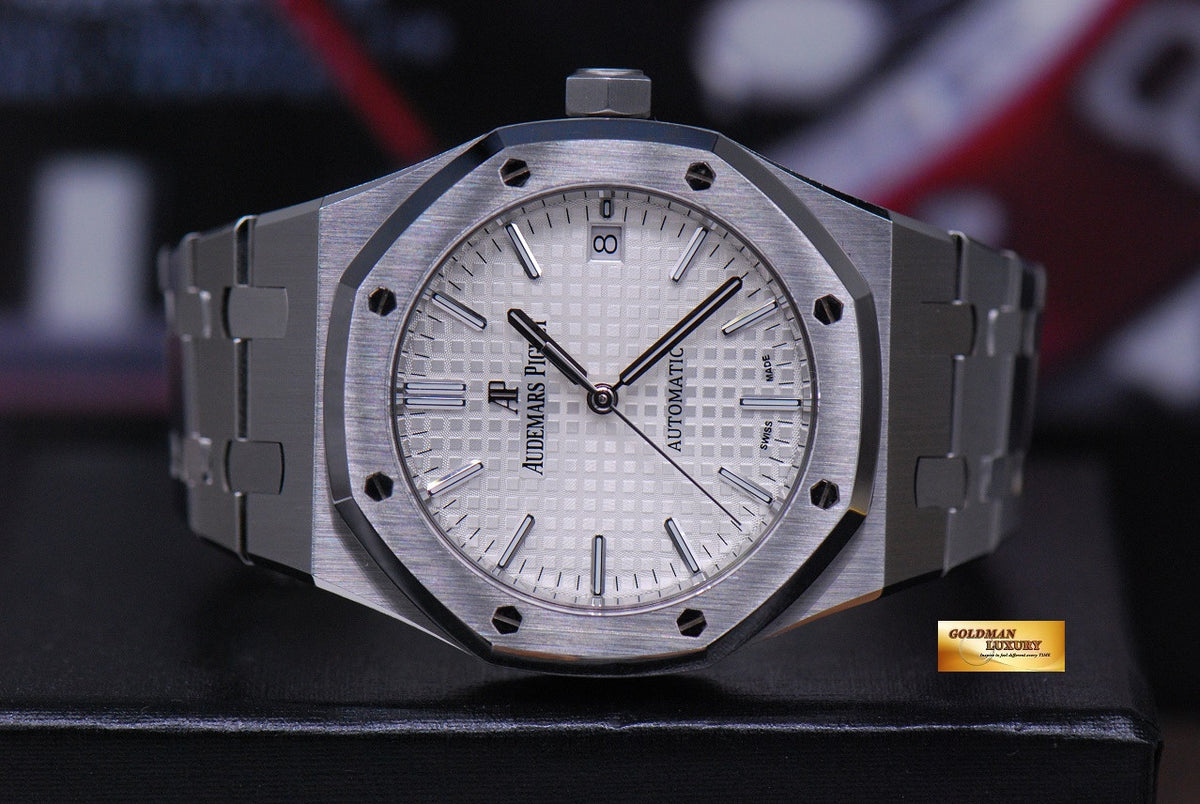 [SOLD] AUDEMARS PIGUET ROYAL OAK SS 37mm AUTOMATIC 15450ST (LNIB)