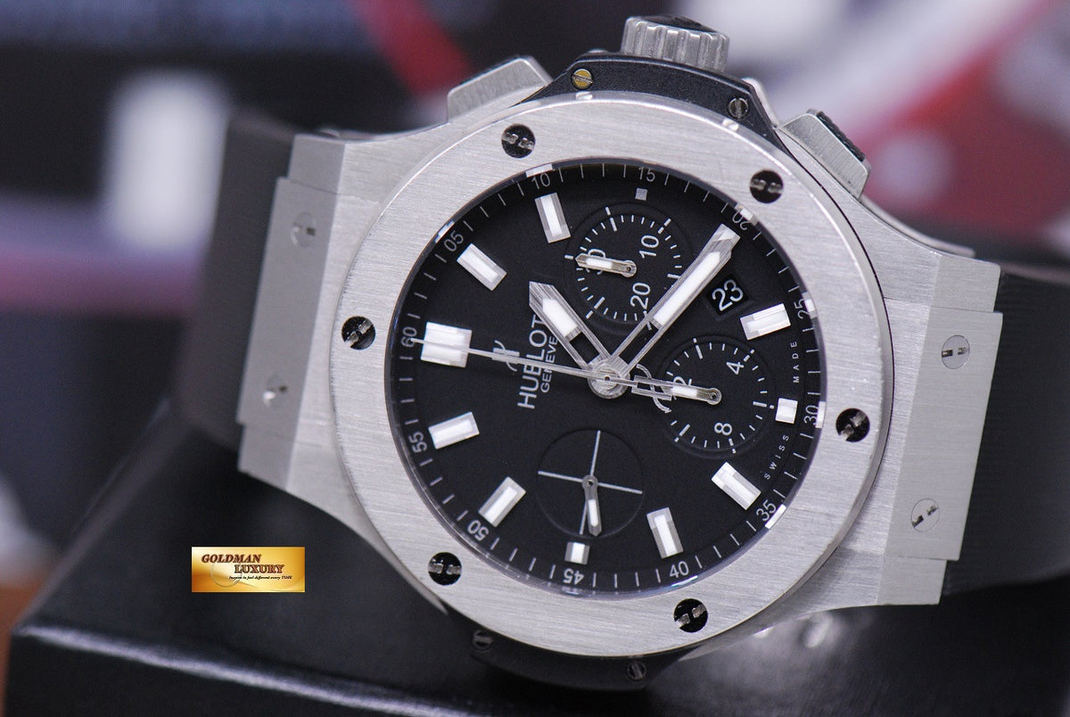 [SOLD] HUBLOT BIG BANG 44mm CHRONOGRAPH SS BEZEL BLACK AUTOMATIC (NEAR MINT)