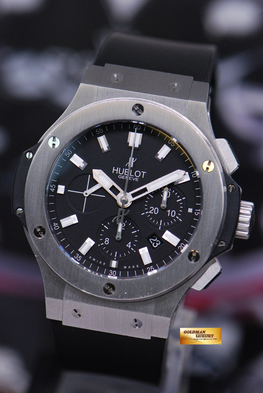 [SOLD] HUBLOT BIG BANG 44mm CHRONOGRAPH SS BEZEL BLACK AUTOMATIC (NEAR MINT)