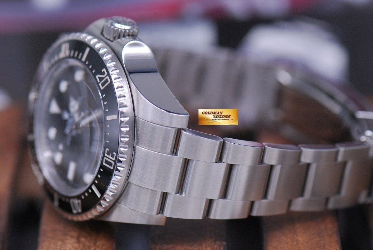 [SOLD] ROLEX OYSTER PERPETUAL DEEPSEA SEA-DWELLER BLACK 116660 (LNIB)