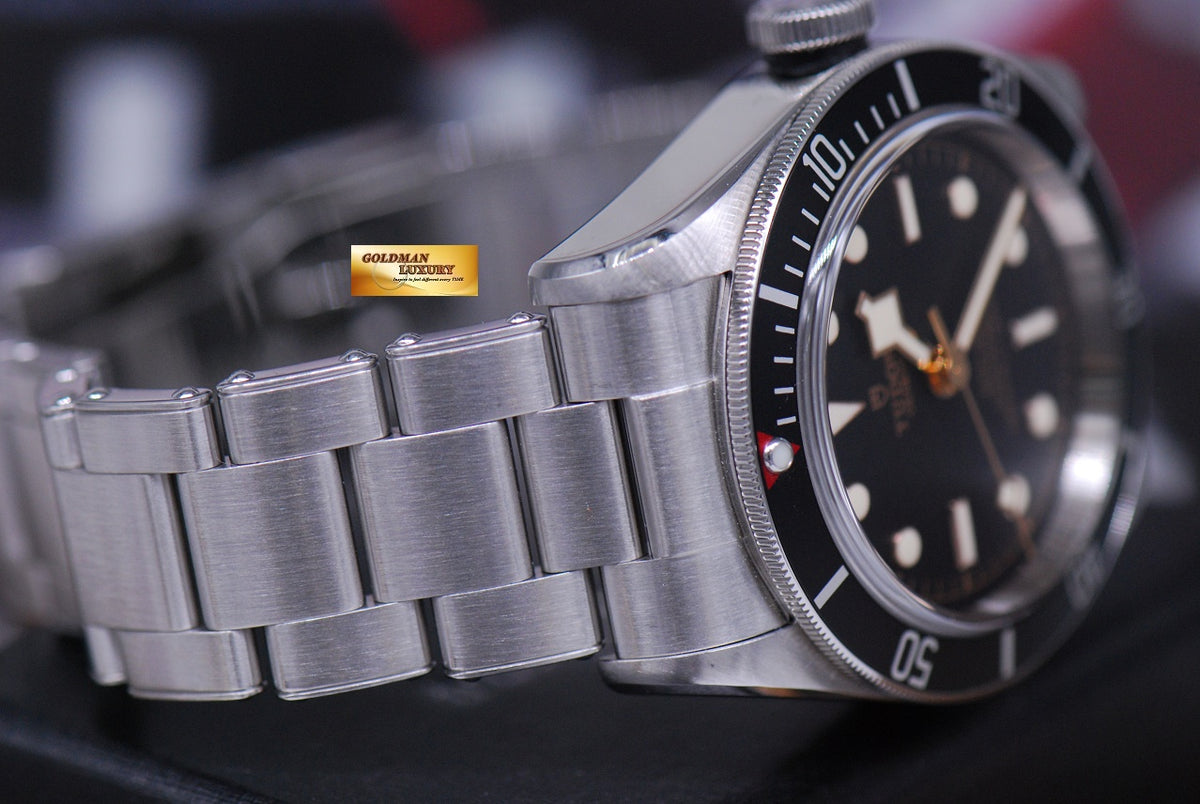 [SOLD] TUDOR HERITAGE BLACK BAY RIVET BRACELET IN-HOUSE MT5602 AUTOMATIC (LNIB)