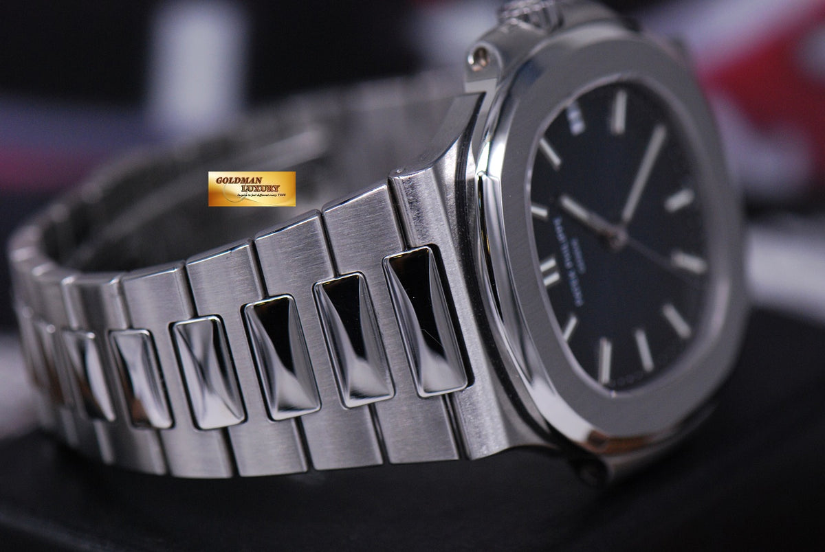 [SOLD] PATEK PHILIPPE NAUTILUS MEN’S STAINLESS STEEL BLUE 5711/1A (LNIB)