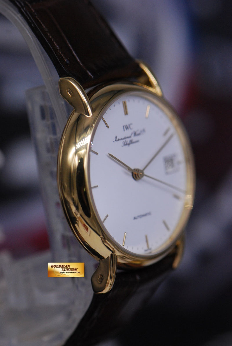 products/GML1482_-_IWC_Portofino_Classic_34mm_18K_Yellow_Gold_Automatic_IW3513_-_4.JPG
