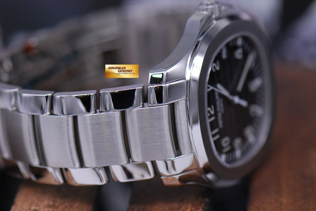 [SOLD] PATEK PHILIPPE AQUANAUT 40mm STAINLESS STEEL W/ BRACELET AUTOMATIC 5167A-001 (NEW-UNWORN)