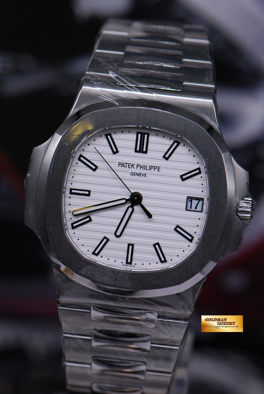 [SOLD] PATEK PHILIPPE NAUTILUS MEN’S STAINLESS STEEL WHITE 5711/1A (NEW-UNWORN)