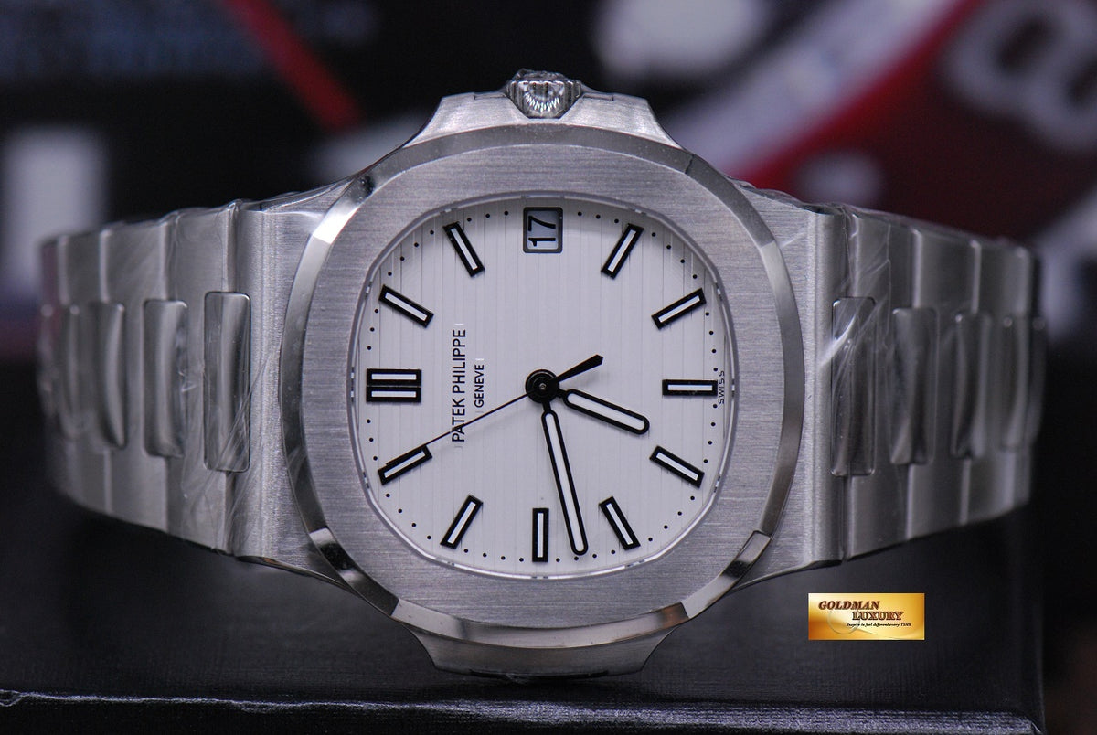 [SOLD] PATEK PHILIPPE NAUTILUS MEN’S STAINLESS STEEL WHITE 5711/1A (NEW-UNWORN)