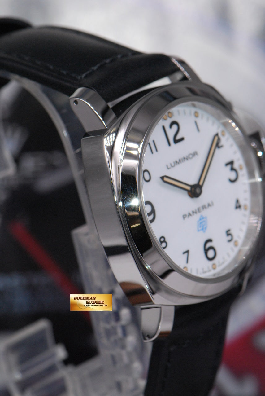 [SOLD] PANERAI LUMINOR 44 BASE MANUAL PAM 630 (NEW-UNWORN)
