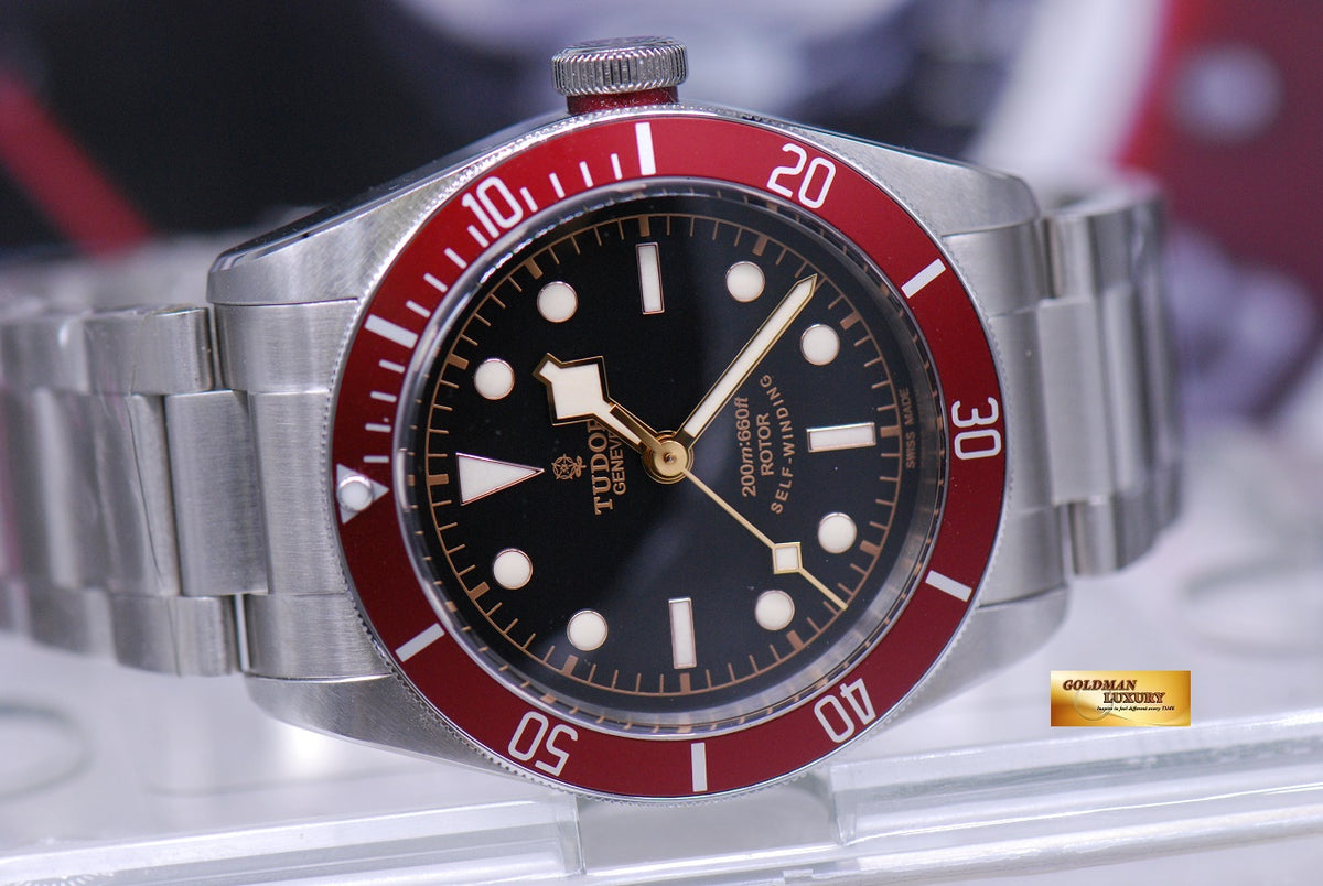 [SOLD] TUDOR BLACK BAY HERITAGE 41mm RED BEZEL AUTOMATIC (NEW)