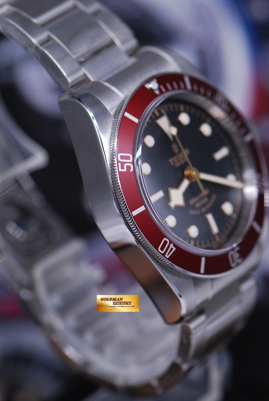 [SOLD] TUDOR BLACK BAY HERITAGE 41mm RED BEZEL AUTOMATIC (NEW)