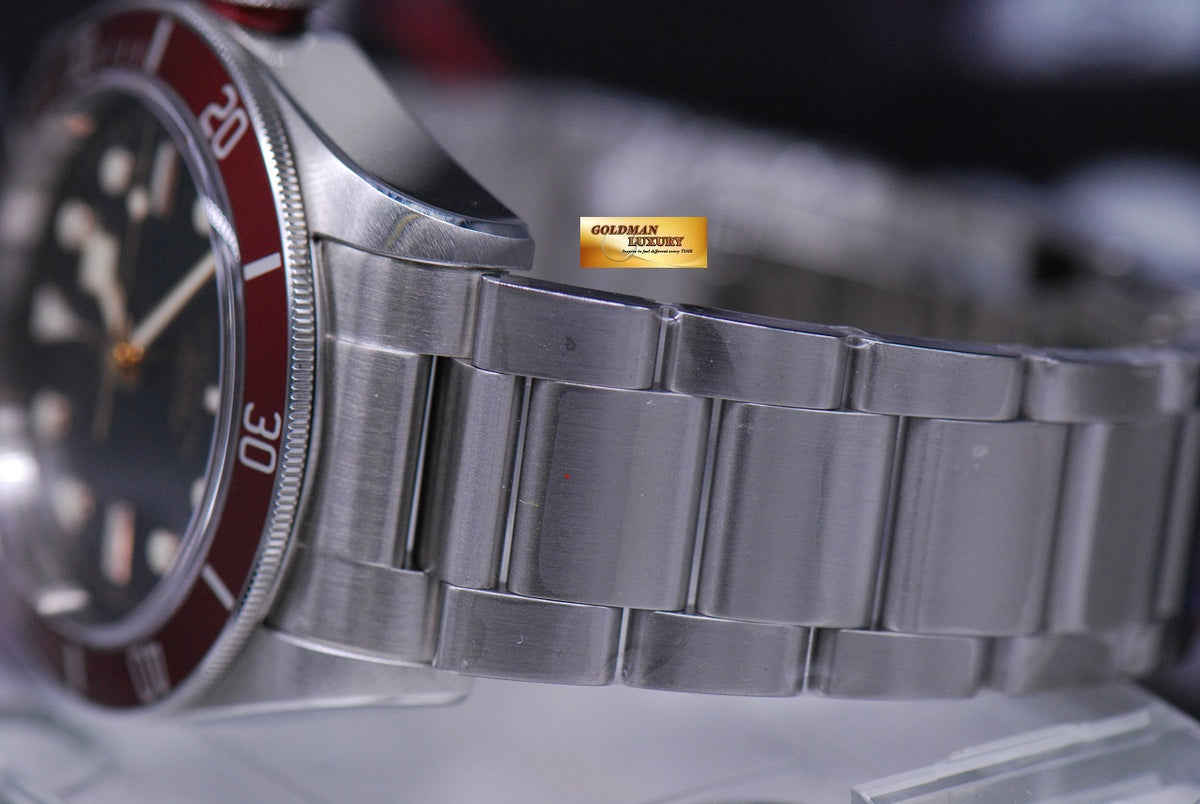 [SOLD] TUDOR BLACK BAY HERITAGE 41mm RED BEZEL AUTOMATIC (NEW)