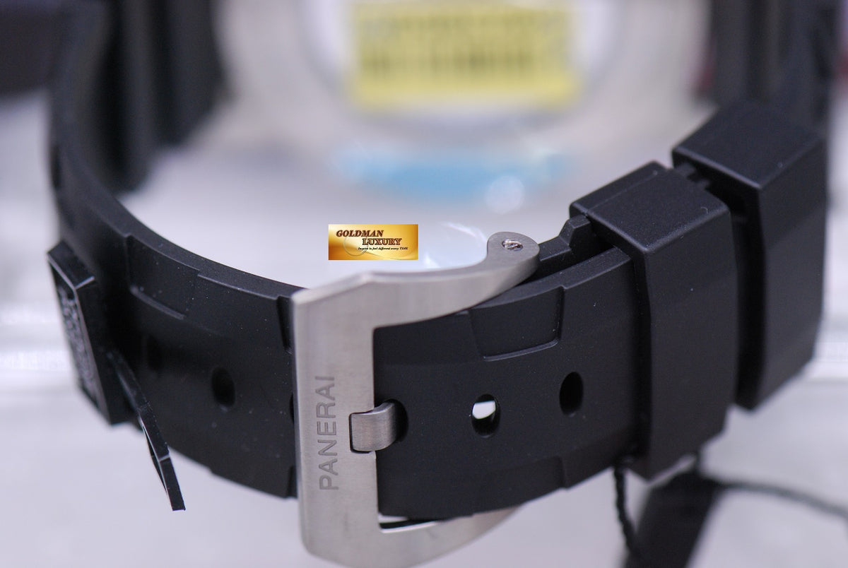 [SOLD] PANERAI LUMINOR SUBMERSIBLE 47mm TITANIUM AUTOMATIC PAM 1305 (NEW-UNWORN)