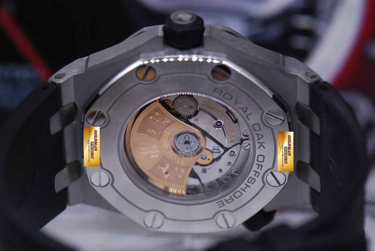 [SOLD] AUDEMARS PIGUET OFFSHORE DIVER SEE-THRU DISPLAY BACK WHITE AUTOMATIC 15710ST (LNIB)