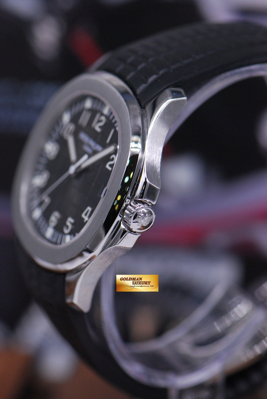 [SOLD] PATEK PHILIPPE AQUANAUT 40mm STAINLESS STEEL AUTOMATIC 5167A-001 (MINT)
