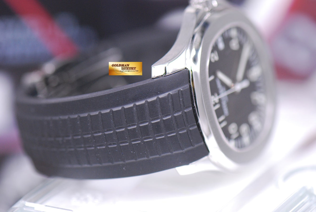 [SOLD] PATEK PHILIPPE AQUANAUT 40mm STAINLESS STEEL AUTOMATIC 5167A-001 (MINT)