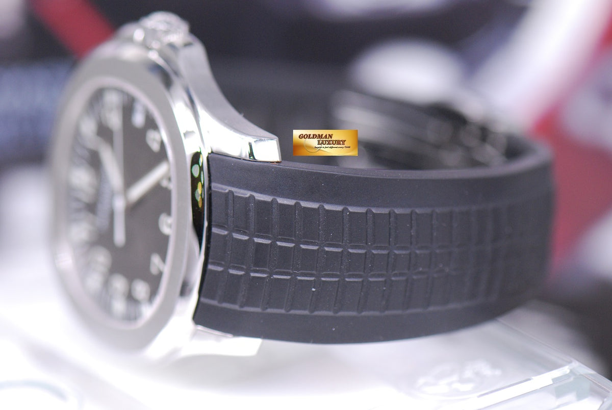 [SOLD] PATEK PHILIPPE AQUANAUT 40mm STAINLESS STEEL AUTOMATIC 5167A-001 (MINT)