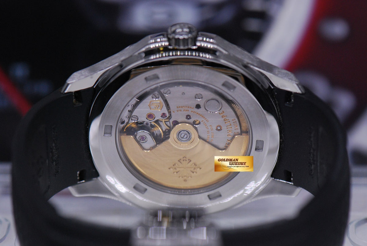 [SOLD] PATEK PHILIPPE AQUANAUT 40mm STAINLESS STEEL AUTOMATIC 5167A-001 (MINT)