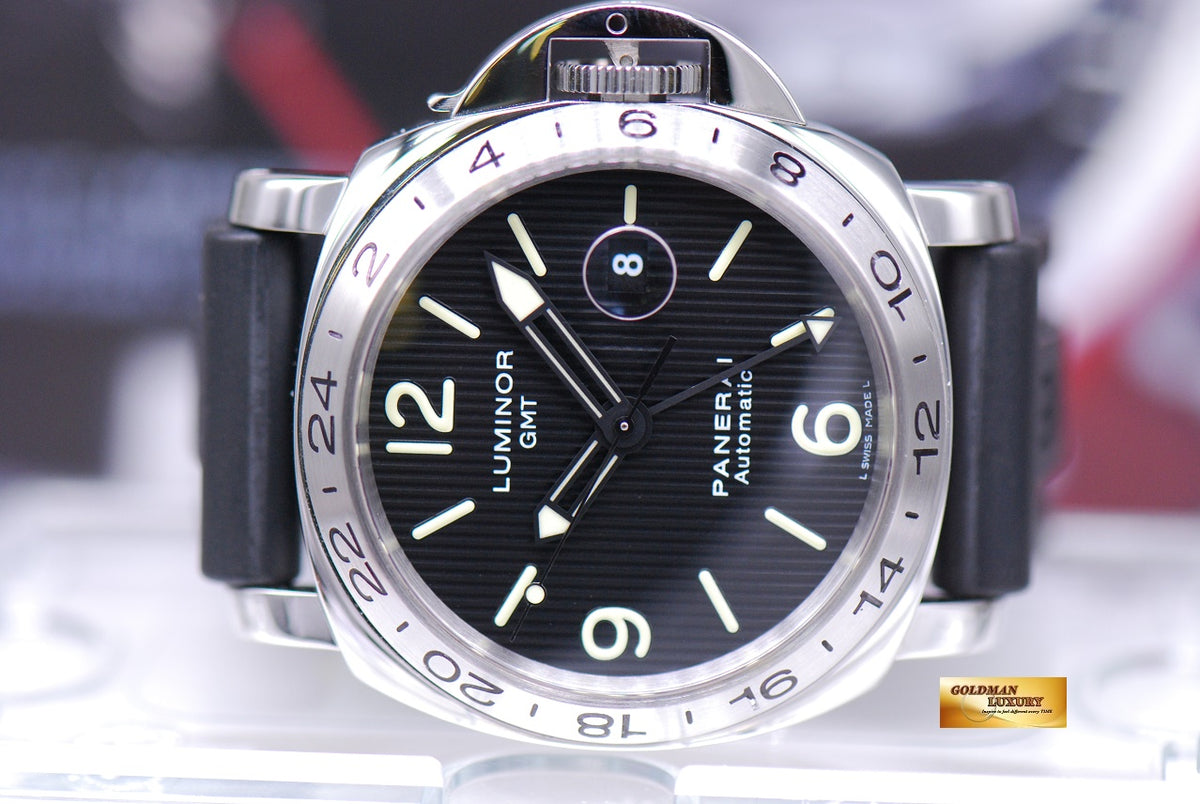 [SOLD] PANERAI LUMINOR GMT 44mm “TUXEDO DIAL” SPECIAL EDITION PAM 29 (MINT)