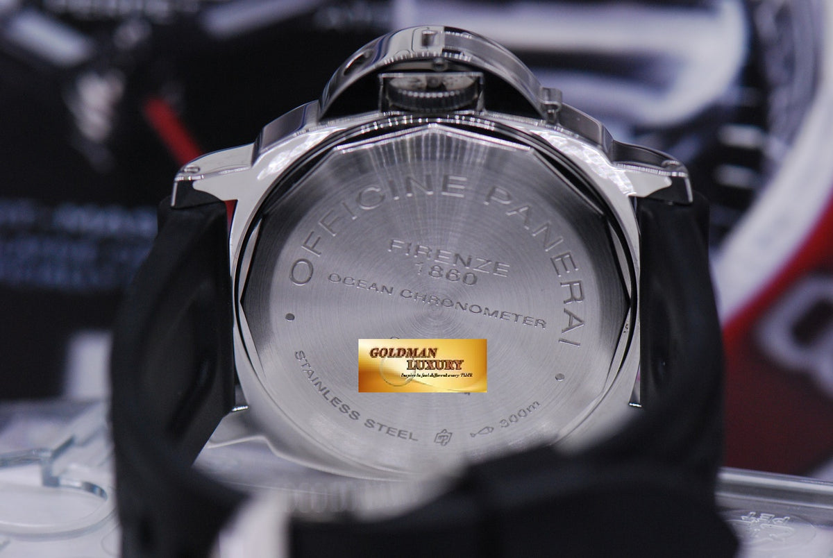 [SOLD] PANERAI LUMINOR GMT 44mm “TUXEDO DIAL” SPECIAL EDITION PAM 29 (MINT)