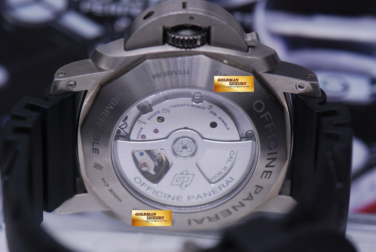 [SOLD] PANERAI LUMINOR SUBMERSIBLE TITANIUM AUTOMATIC PAM 305 (MINT)