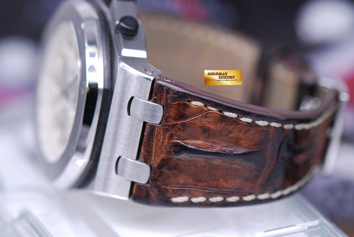 [SOLD] AUDEMARS PIGUET ROYAL OAK OFFSHORE SAFARI CHRONOGRAPH AUTOMATIC WHITE 26020ST (MINT)