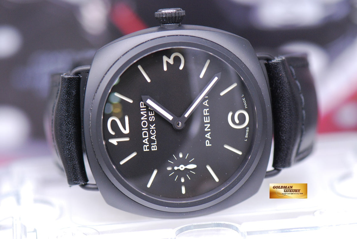 [SOLD] PANERAI RADIOMIR BLACK SEAL 45mm BLACK CERAMIC MANUAL PAM 292 (MINT)